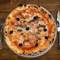 Pizza napoletana