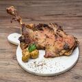 Epaule d'agneau rôtie façon canard 1.4kg