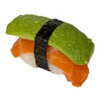 Sushi saumon avocat