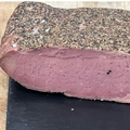 Pastrami de bœuf maison (chiffonnade)